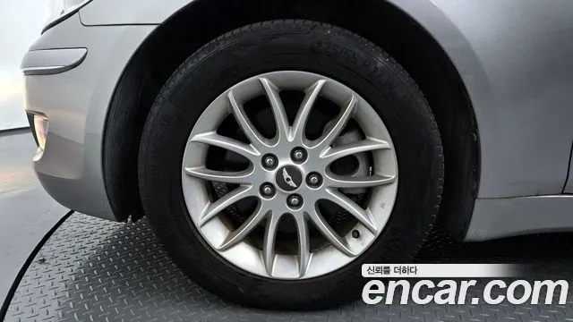 Hyundai Genesis 2011 thumb 7