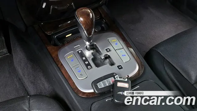 Hyundai Genesis 2011 thumb 10