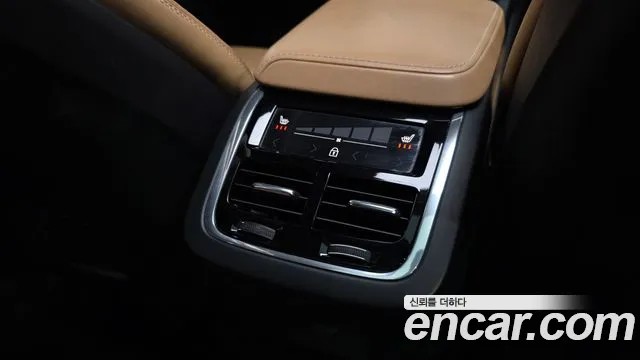 Volvo V60 Cross Country 2020 thumb 6