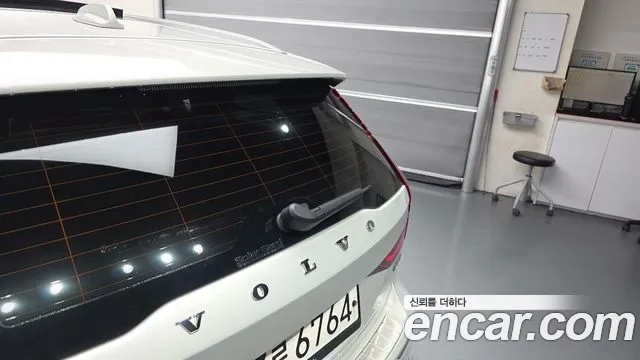Volvo V60 Cross Country 2020 thumb 4