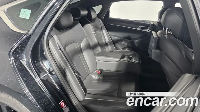 Hyundai Genesis 2015 thumb 11