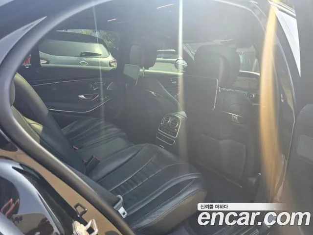 Mercedes-Benz S-Class 2019 thumb 5