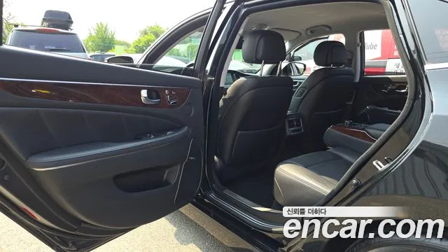 Hyundai Equus 2015 thumb 12