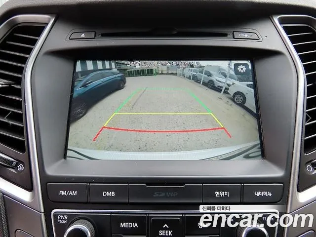 Hyundai Santafe 2015 thumb 11