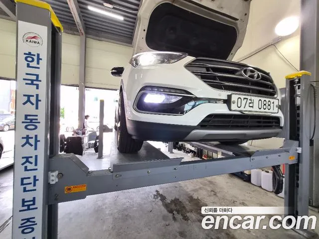 Hyundai Santafe 2015 thumb 9