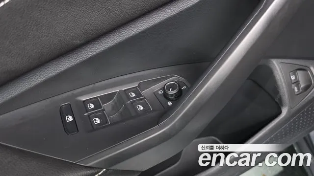 Volkswagen Jetta 2024 thumb 4