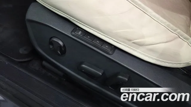 Volkswagen Jetta 2024 thumb 8