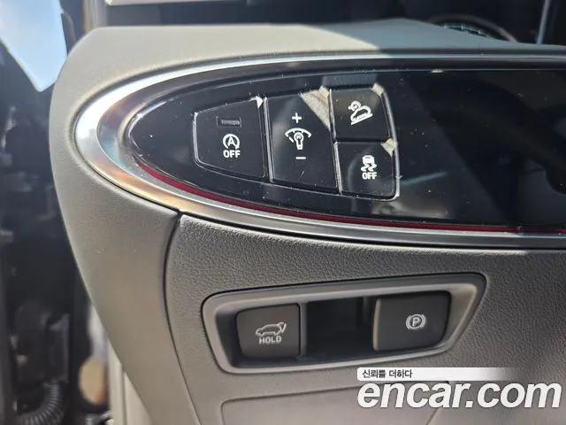 Genesis GV70 2023 thumb 3