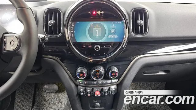 Mini Cooper Countryman 2023 thumb 8