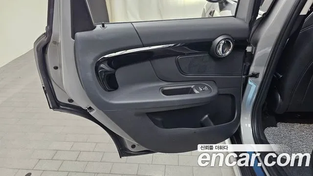 Mini Cooper Countryman 2023 thumb 7