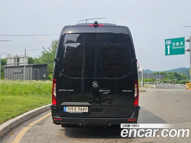 Mercedes-Benz Sprinter 2021 thumb 12