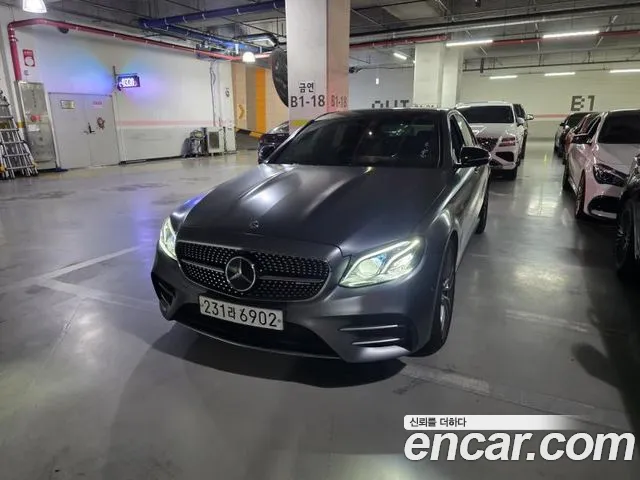 Mercedes-Benz E-Class 2019 thumb 2