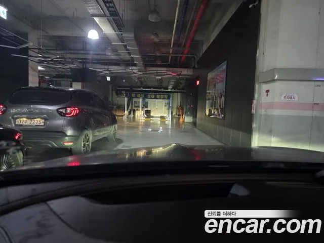 Mercedes-Benz E-Class 2019 thumb 5