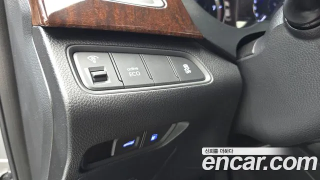 Hyundai Grandeur 2011 thumb 2