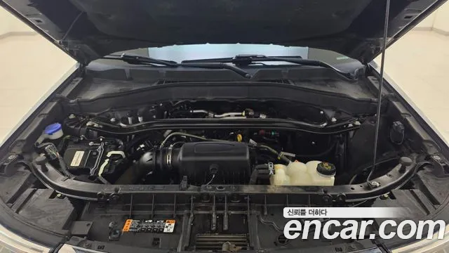 Ford Explorer 2021 thumb 2