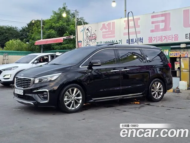 Kia Carnival 2018 thumb 9