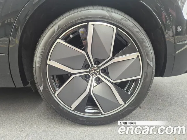 Volkswagen Touareg 2026 thumb 5