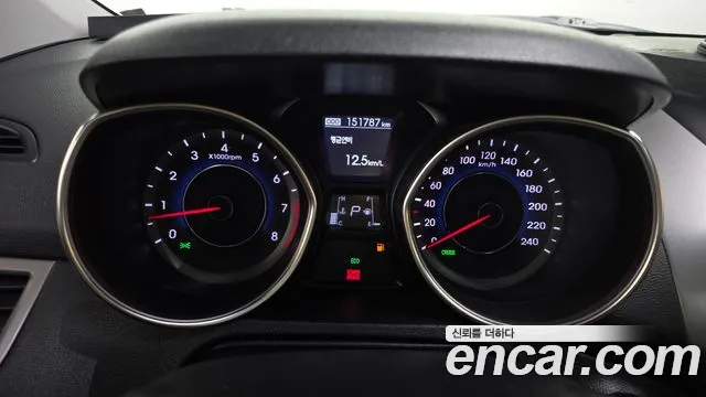 Hyundai Avante 2012 thumb 4