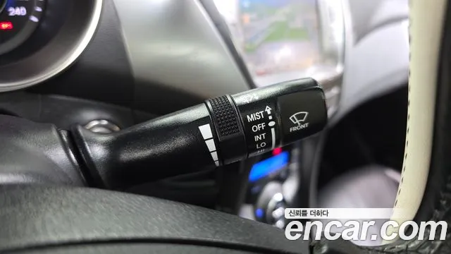 Hyundai Avante 2012 thumb 11