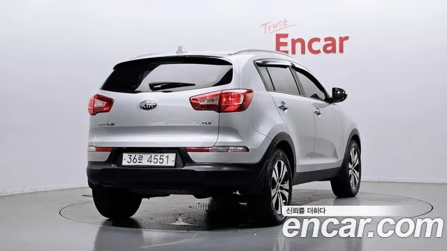 Kia Sportage 2013 thumb 12