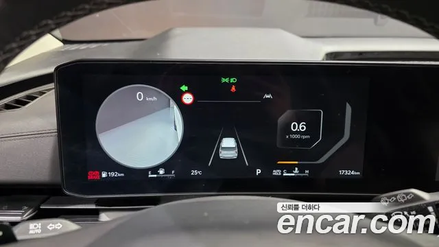 Kia Carnival 2025 thumb 9