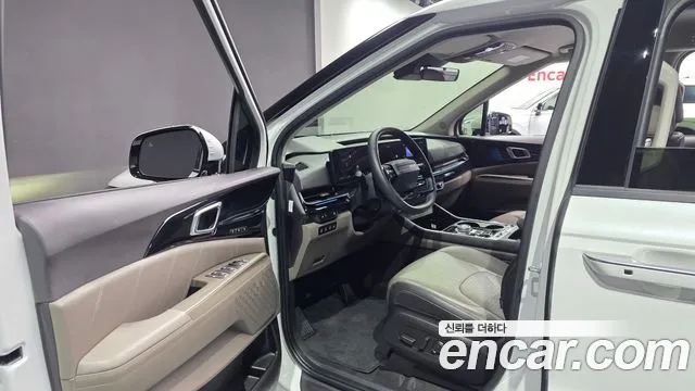 Kia Carnival 2025 thumb 8