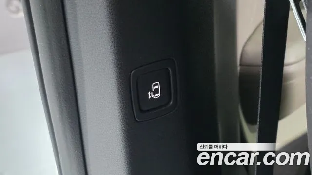 Kia Carnival 2025 thumb 3