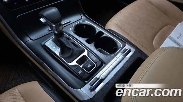Kia Carnival 2021 thumb 9