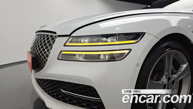 Genesis G80 2022 thumb 10