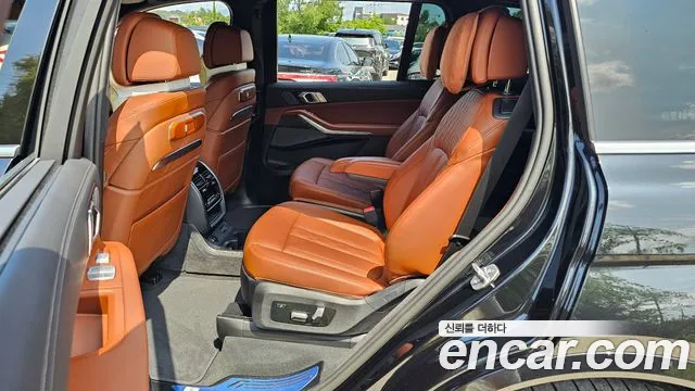 BMW X7 2025 thumb 9