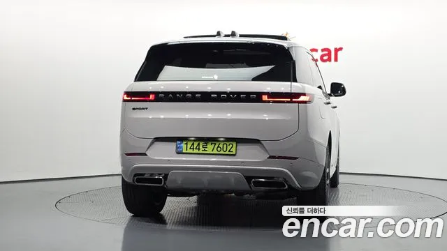 Land Rover Range Rover Sport 2025 thumb 4