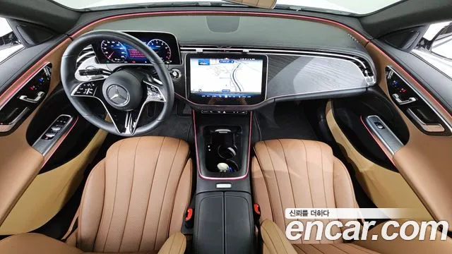 Mercedes-Benz E-Class 2025 thumb 8