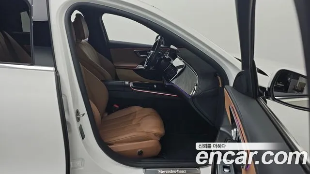 Mercedes-Benz E-Class 2025 thumb 7
