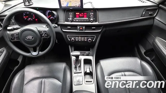 Kia K5 2017 thumb 11