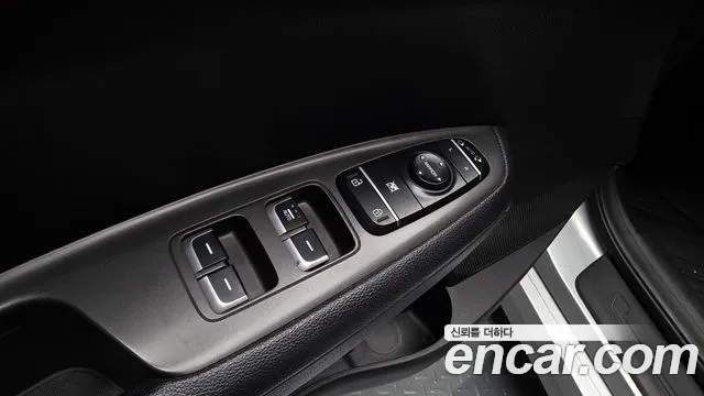 Kia K5 2017 thumb 5