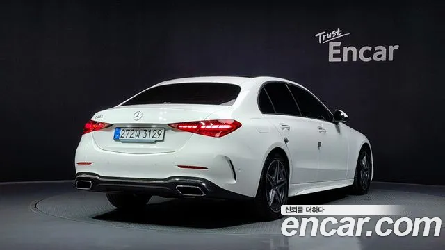 Mercedes-Benz C-Class 2026 thumb 11