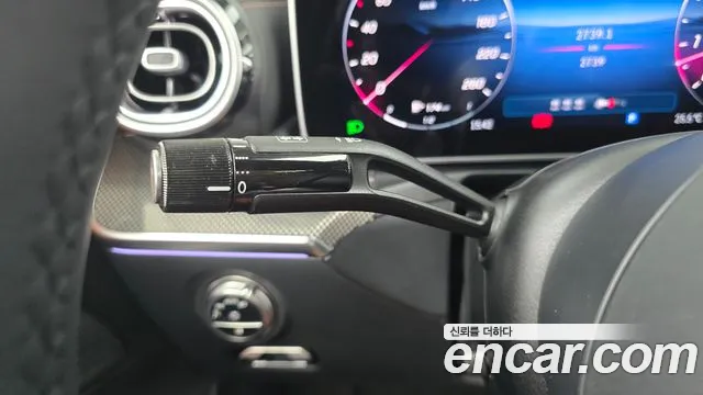 Mercedes-Benz C-Class 2026 thumb 7
