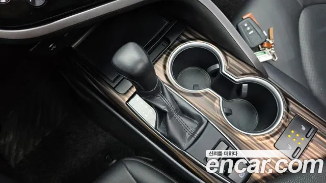 Toyota Camry 2018 thumb 7