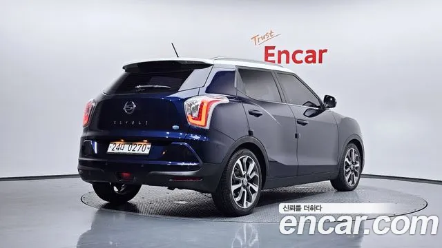 KGM Tivoli 2015 thumb 10