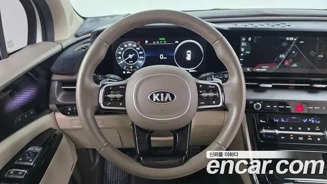 Kia Carnival 2021 thumb 8