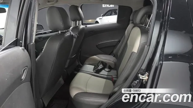 Chevrolet Spark 2012 thumb 11