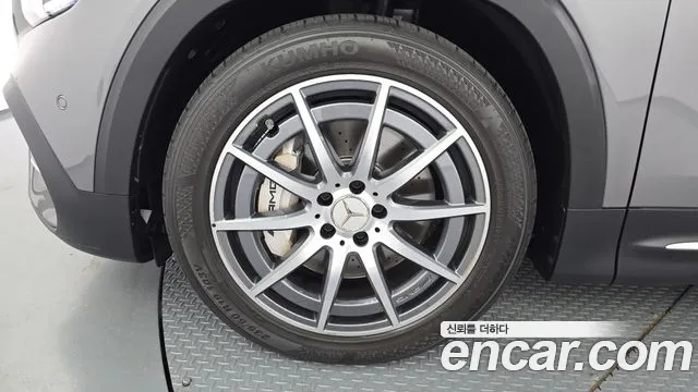 Mercedes-Benz GLB 2021 thumb 6