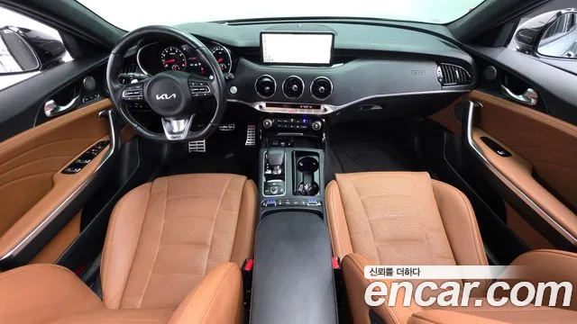 Kia Stinger 2023 thumb 11