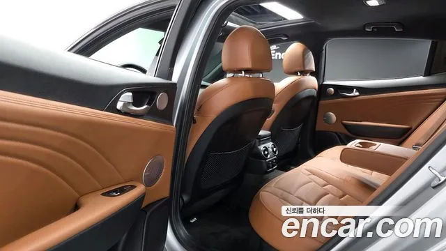 Kia Stinger 2023 thumb 12