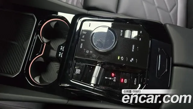 BMW 5 серии 2025 thumb 12