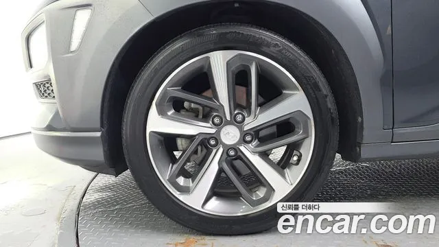 Hyundai Kona 2018 thumb 2