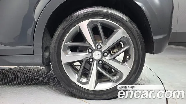 Hyundai Kona 2018 thumb 12