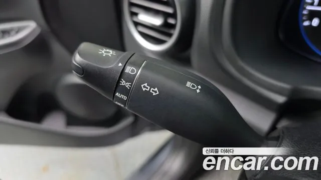 Hyundai Kona 2018 thumb 6