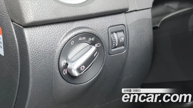 Volkswagen Tiguan 2015 thumb 5