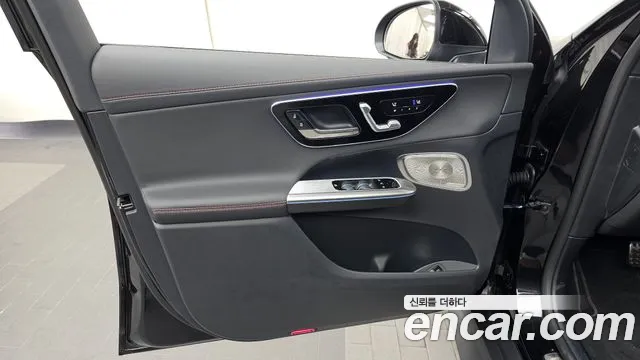 Mercedes-Benz GLC 2025 thumb 7